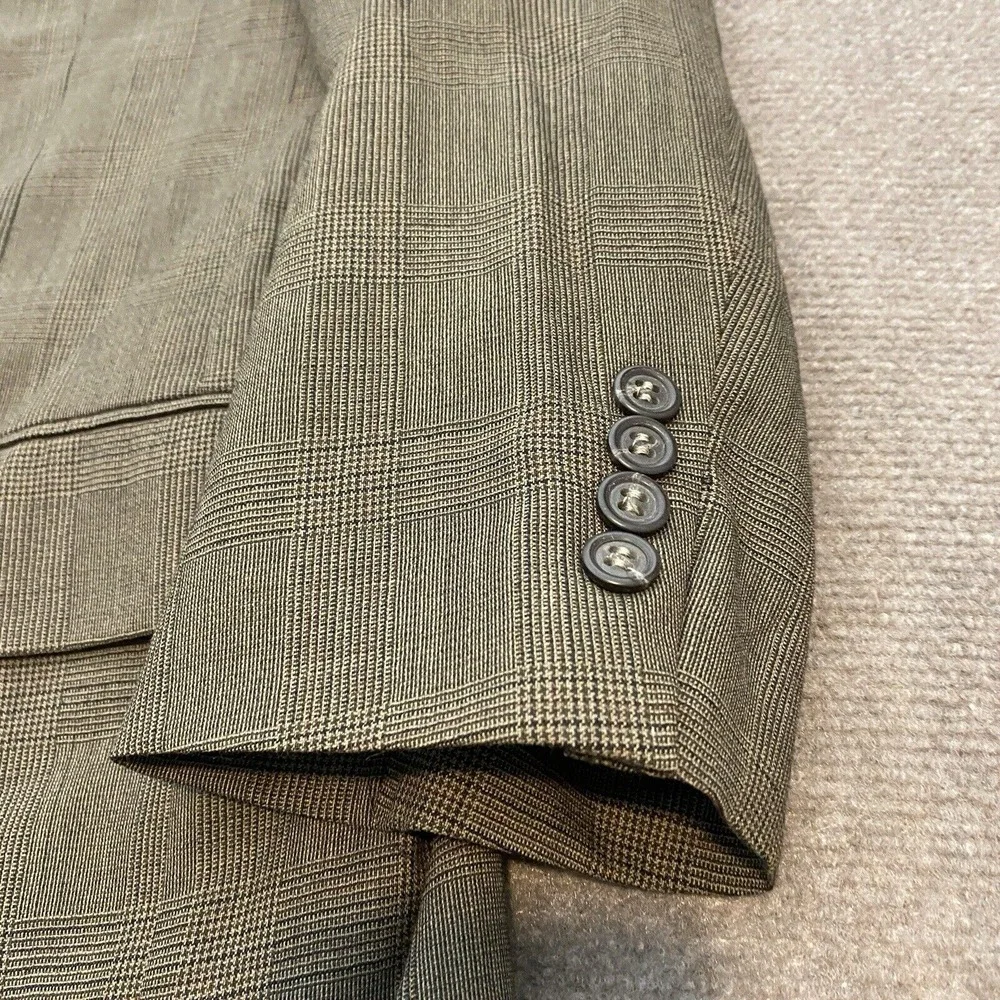 Jos A Bank Wool‎ Blazer Mens Size 43R Brown Plaid Two Button Sport Caot
